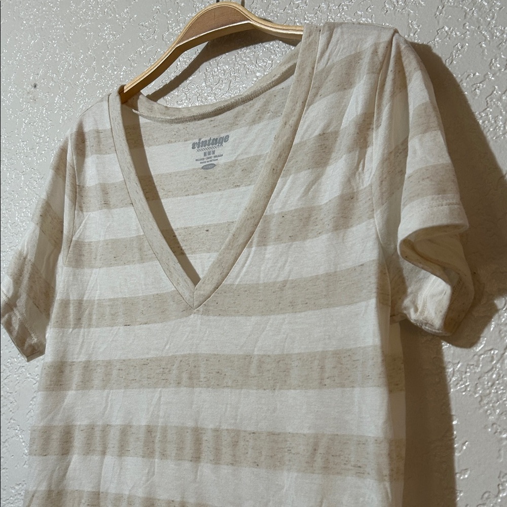 NWOT Old Navy Vintage Relaxed Neutral Stripe V-Neck Tee.